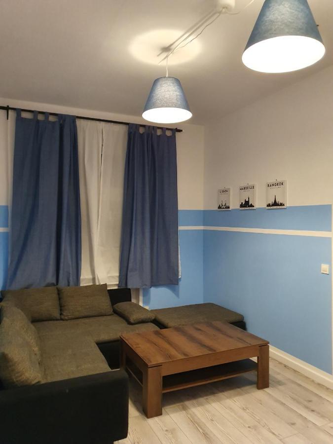 Central Lichtenberger Apartment For 6 People Berlin Dış mekan fotoğraf