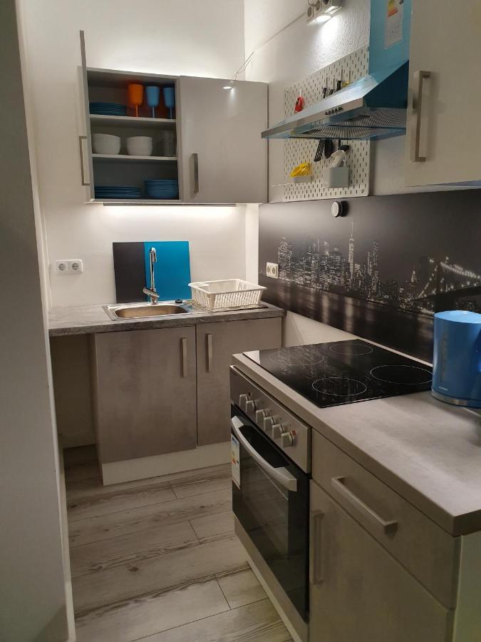 Central Lichtenberger Apartment For 6 People Berlin Dış mekan fotoğraf