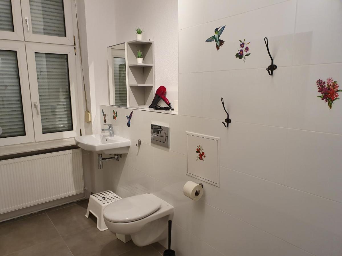 Central Lichtenberger Apartment For 6 People Berlin Dış mekan fotoğraf